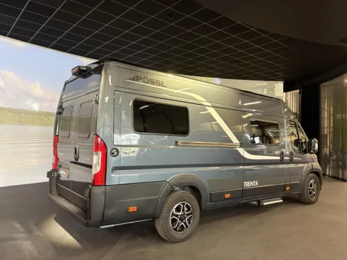P&ouml;ssl Trenta 640 Plus / 8-speed automatic photo: 1