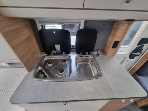Dethleffs Camper 460 EL photo: 11