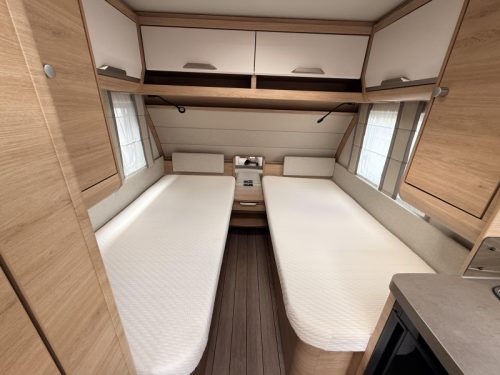 Knaus Sudwind 60 Years 460 EU Single beds MoverAwning photo: 9
