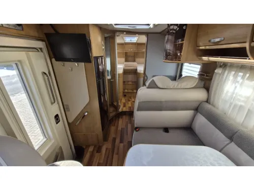Hymer Tramp 678 Single beds 150HP Heavy photo: 5