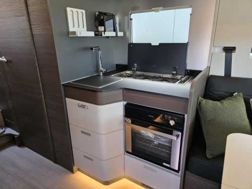 Adria Sonic Supreme 700 DL photo: 13