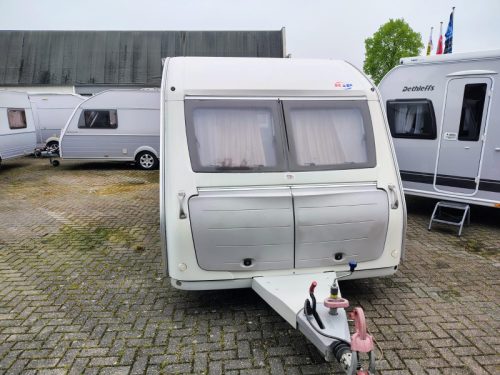 Kip Grey Line Special 44 EKL mit Duschraum Foto: 1