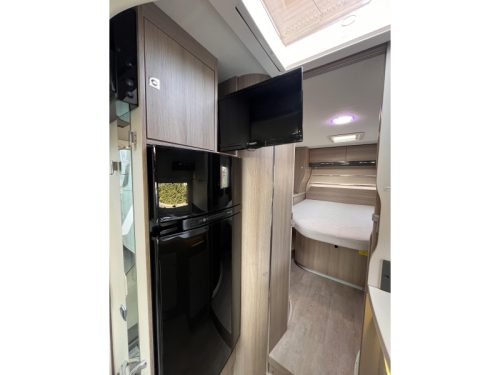 Chausson Titanium 718 XLB Queensbed photo: 14