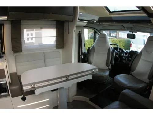 Chausson Welcome 747 GA Single beds, Pop-top roof. photo: 11