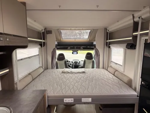 Chausson Titanium 640 HEFB. | TOILET-SHOWER | TOWBAR photo: 16