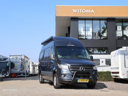 Hymer Grand Canyon S 600 Pop-top roof | Towing hitch photo: 2