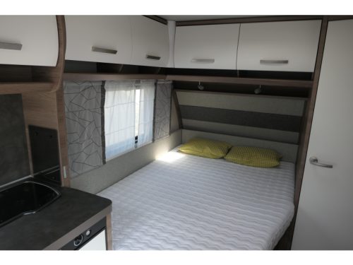 Knaus Sport Silver Selection 450 FU including awning photo: 9