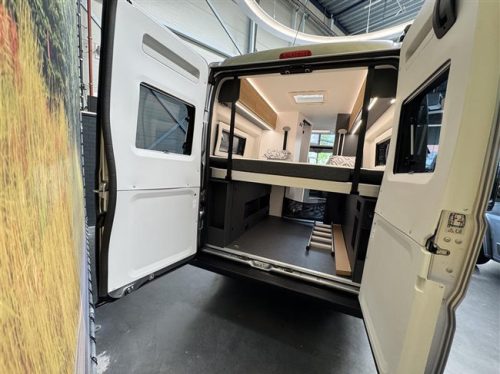 Adria Twin 640 SGX 60 YEAR photo: 8