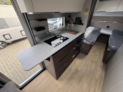 Adria Alpina 583 UL photo : 10
