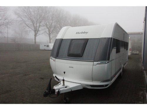 Hobby Excellent Edition 540 UFF Queensbed & Rundsitz! Foto: 4