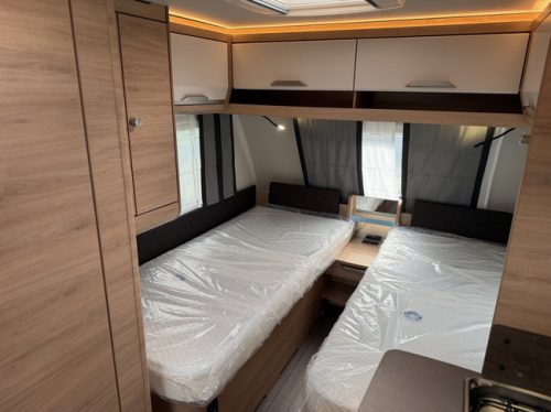 Knaus SUDWIND 460 EU Black Selection / 50% deals photo : 16