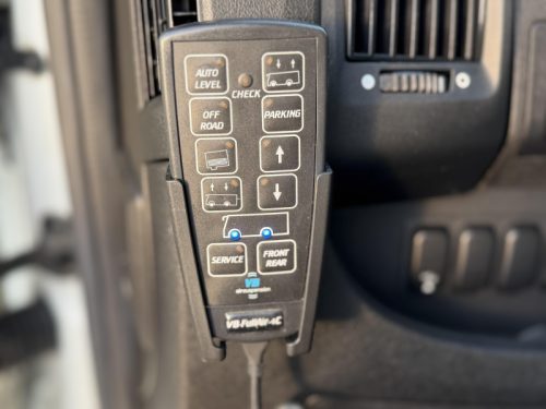 Hymer Exsis-T 588 LENGTH BEDS-AIR SUSPENSION photo: 19