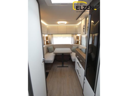 Hobby Excellent Edition 540 UL Mover, awning, bike rack photo: 9