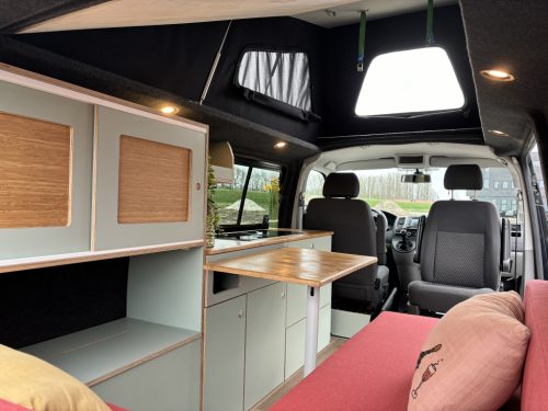 Volkswagen T6 Kastenwagen 2016 112k km Foto: 15