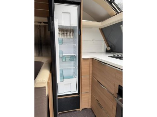 Adria Adora 613 HT sehr komplett Foto: 12