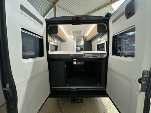 Adria Twin 640 SLB Anh&auml;ngerkupplung | Ex-Vermietung Foto: 8