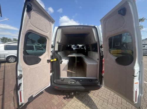 Ford transit van conversion professionally converted pop-top roof air conditioning cruise control 2 berths awning thule towbar apk until 30-09-2027 photo: 6