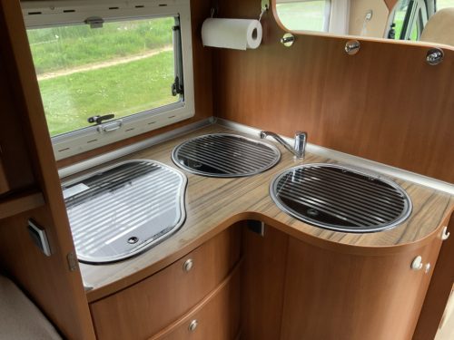 Chausson Allegro 96 &ndash; single beds low, toilet and shower room at the rear, very neat Motorhome year of manufacture. 2009 Motorhome centrum On The Road  photo: 11