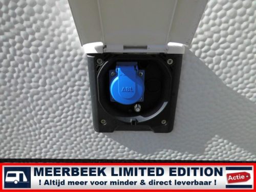 Hobby Excellent Edition 495 UL 4809,=DISCOUNT MOVER+THULE photo: 5
