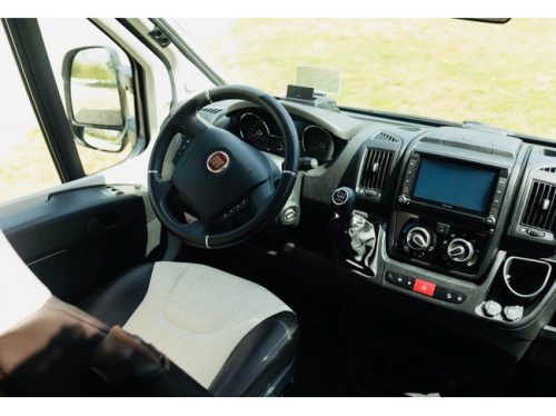 Weinsberg CaraCompact Edition Pepper 600 MEG Einzelbetten! Foto: 2