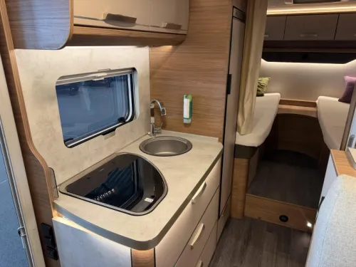 Knaus L!ve Ti 650 MEG automatic low length bed photo: 14