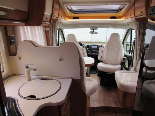 Hymer 598 Exsis-T Semi-integrated French bed new model 2016 photo: 9