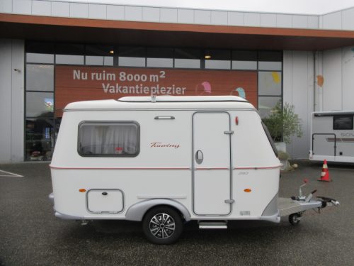 Eriba Touring 310 SEHR KOMPAKT, MIT HUBDACH  Foto: 18
