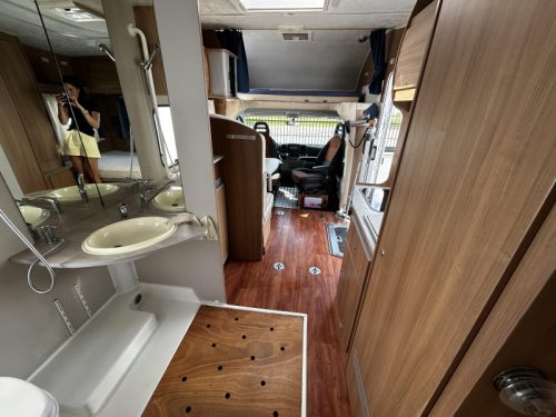Elnagh M200 CPT Wheelchair Motorhome with lift photo: 10