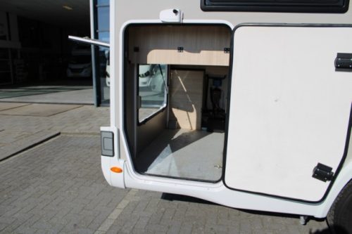 Challenger Graphite Vip Edition T 328 igual Chausson 788 AUTOM&Aacute;TICO Fiat 140 cv equipado con cama Queen y cama abatible 4 pers. (76 foto: 12