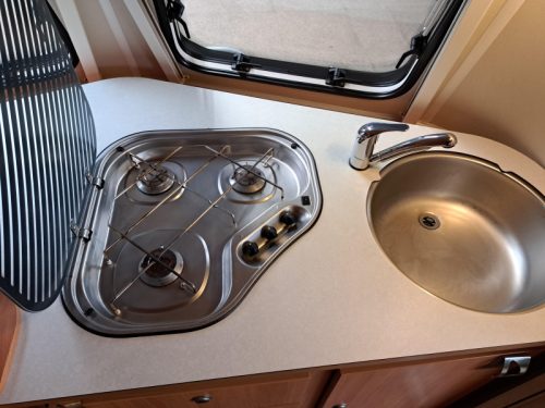 Eriba Triton 420 Touring photo: 16