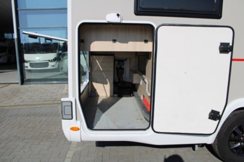 Challenger Graphite Vip Edition T 328 igual Chausson 788 AUTOM&Aacute;TICO Fiat 140 cv equipado con cama Queen y cama abatible 4 pers. (76 foto: 11