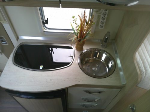 B&uuml;rstner Travel Van 620 Kompaktes Wohnmobil Foto: 3