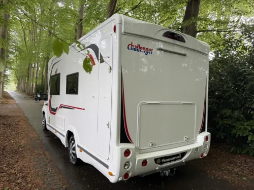 Challenger Graphite 270 VIP Lit escamotable Lits jumeaux 2018 photo : 4