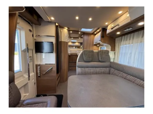 Carthago C-Tourer T 144 LE 4 Personen, LPG, Automatik Foto: 17