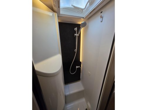 Adria Compact Supreme DL photo: 17