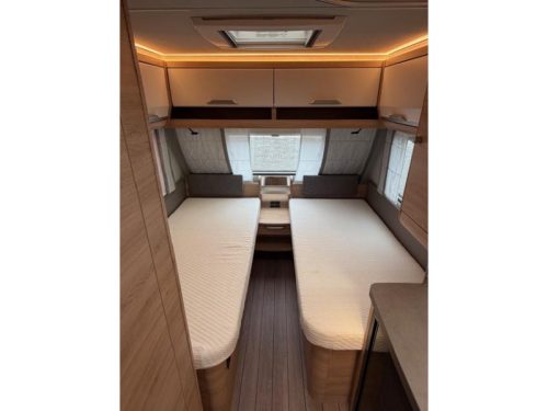 Knaus Sudwind 60 Years 460 EU Incl. Mover and Awning photo: 17