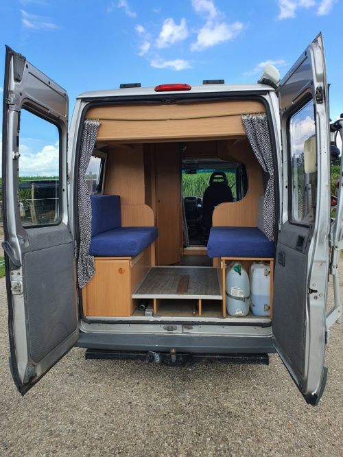 Citro&euml;n Jumper 2.8 HDT TD bus camper with engine air conditioning photo: 6