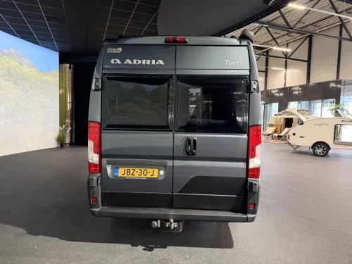 Adria Twin Supreme 640 SLB Trekhaak  photo : 3