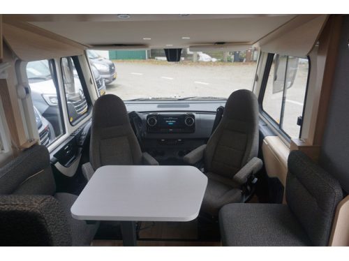 Hymer B MC I 680 Mercedes photo: 12