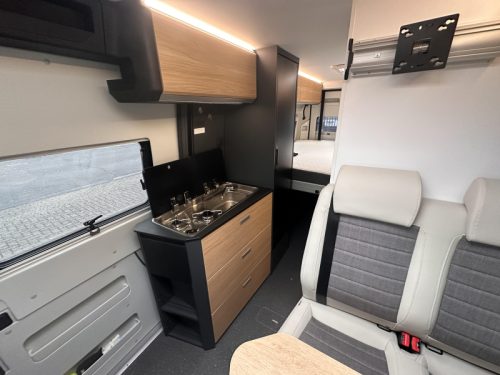 Adria Twin 640 SGX 140PS Automatik Anh&auml;ngerkupplung Foto: 8