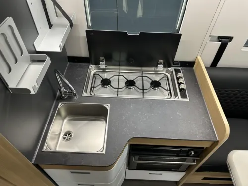 Adria Coral Plus 670 DL Automatik | Ex-Vermietung Foto: 10