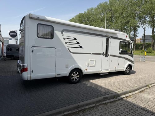 Hymer B 588 Automatic Single Beds Pop-top roof 2X Air Conditioning Inverter Solar Panel photo: 5