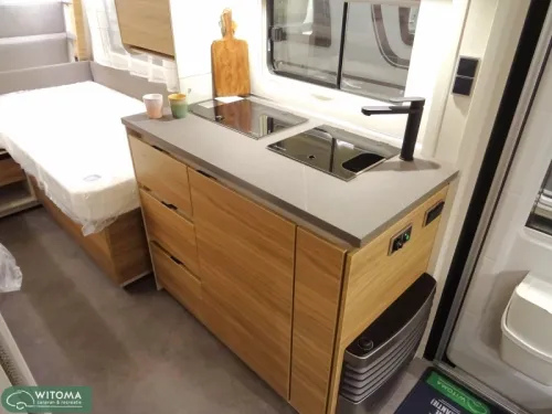 Dethleffs Nomad 460 EL &euro; 8.304,- Vorteil! Foto: 12