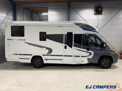 Chausson 617 GA Single beds + Pop-top roof! photo: 1