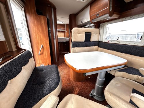 Laika Kreos 7010 Queensbett/Hubdach/Automatik Foto: 6