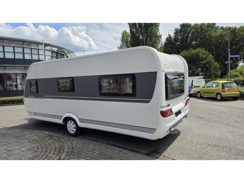 Hobby Excellent 560 CFE awning in new condition photo: 3