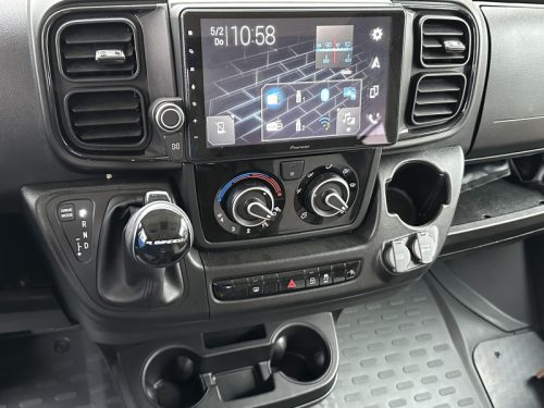 Knaus L!ve I 650 MEG AUTOMAAT 180PK  Foto: 19