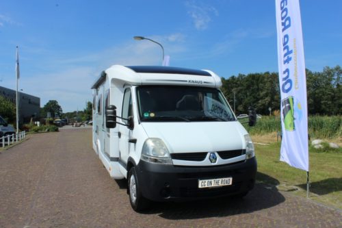 Knaus Sun Ti 700 Meg, Querbett, Garage, drehbare Vordersitze, Halbdinette, Sitzbank. Bj. 2008 Marum (Groningen) Foto: 0