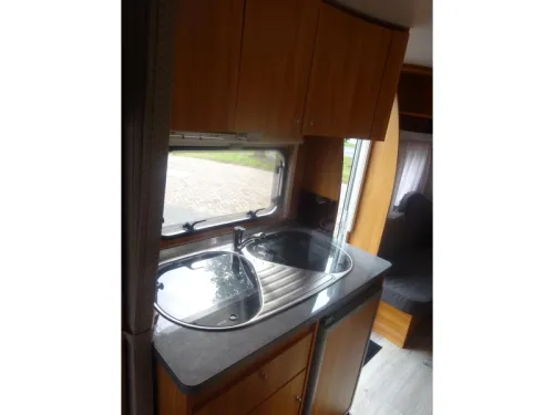 B&uuml;rstner Flipper 460 TL  photo: 17