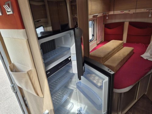 B&uuml;rstner Fiat NEXXO 660 French bed, Air conditioning + awning 2nd owner photo: 15